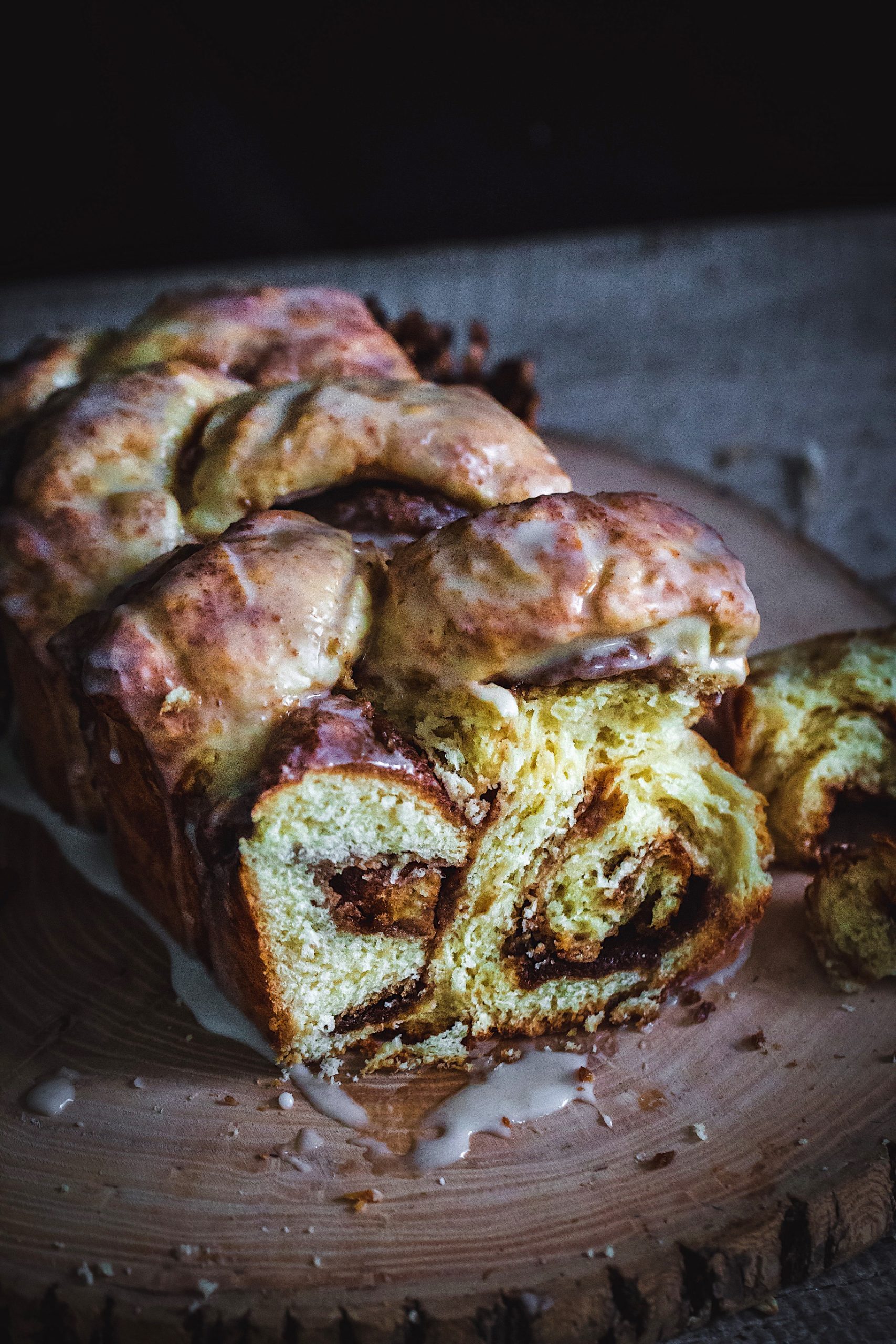 Vanilla Chai Swirl Pull-Apart Bread