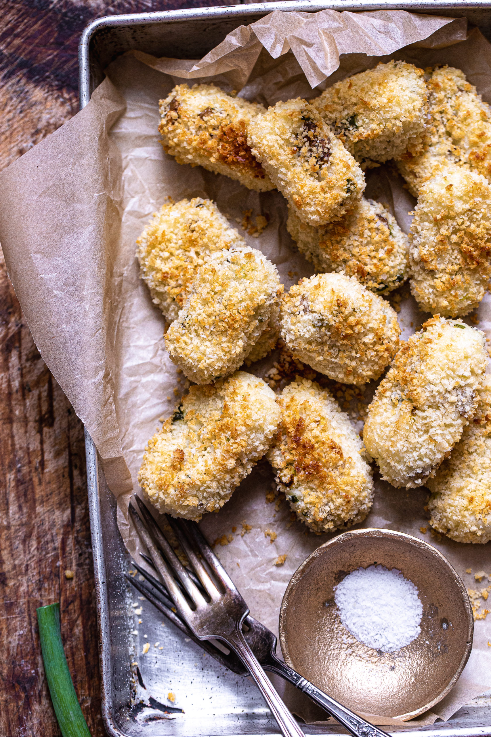 Healthy Baked Tater Tots (Sour Cream and Onion!)